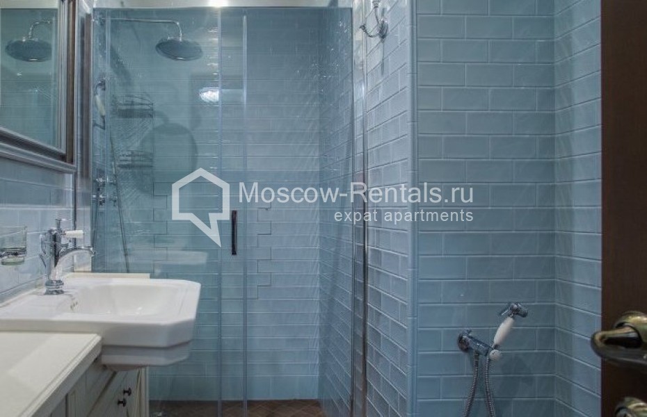 Photo #10 3-room (2 BR) apartment for <a href="http://moscow-rentals.ru/en/articles/long-term-rent" target="_blank">a long-term</a> rent
 in Russia, Moscow, Gusyatnikov lane, 4С4