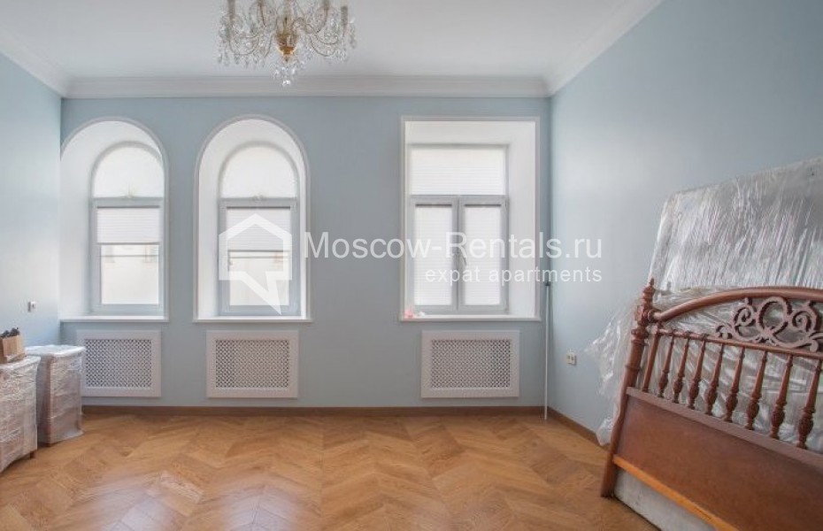 Photo #5 3-room (2 BR) apartment for <a href="http://moscow-rentals.ru/en/articles/long-term-rent" target="_blank">a long-term</a> rent
 in Russia, Moscow, Gusyatnikov lane, 4С4