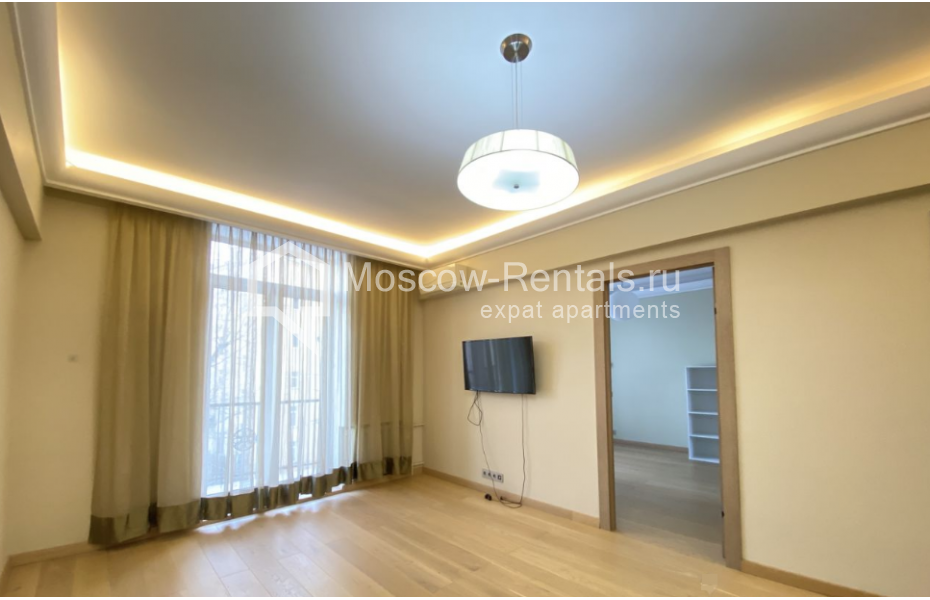 Photo #8 3-room (2 BR) apartment for <a href="http://moscow-rentals.ru/en/articles/long-term-rent" target="_blank">a long-term</a> rent
 in Russia, Moscow, B. Levshinskyi lane