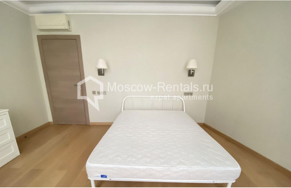 Photo #7 3-room (2 BR) apartment for <a href="http://moscow-rentals.ru/en/articles/long-term-rent" target="_blank">a long-term</a> rent
 in Russia, Moscow, B. Levshinskyi lane