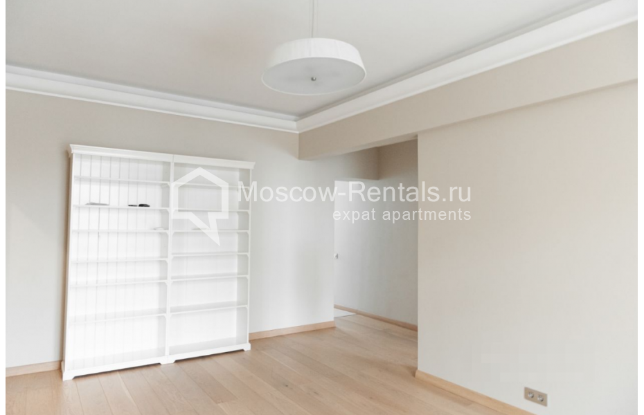 Photo #9 3-room (2 BR) apartment for <a href="http://moscow-rentals.ru/en/articles/long-term-rent" target="_blank">a long-term</a> rent
 in Russia, Moscow, B. Levshinskyi lane