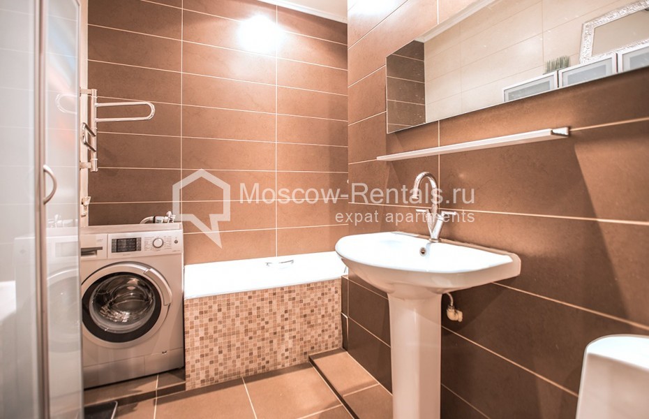 Photo #11 2-room (1 BR) apartment for <a href="http://moscow-rentals.ru/en/articles/long-term-rent" target="_blank">a long-term</a> rent
 in Russia, Moscow, Arbat str, 20