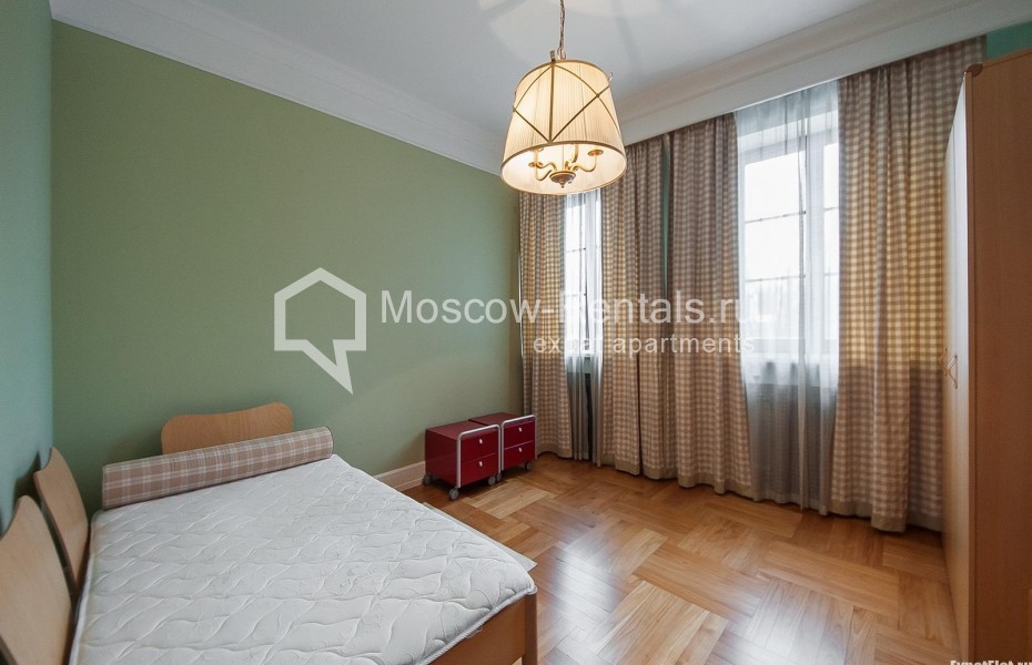 Photo #23 5-room (4 BR) apartment for <a href="http://moscow-rentals.ru/en/articles/long-term-rent" target="_blank">a long-term</a> rent
 in Russia, Moscow, Molochnyi lane, 4
