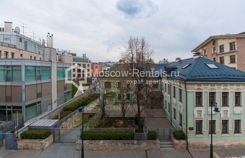 Photo #30 5-room (4 BR) apartment for <a href="http://moscow-rentals.ru/en/articles/long-term-rent" target="_blank">a long-term</a> rent
 in Russia, Moscow, Molochnyi lane, 4