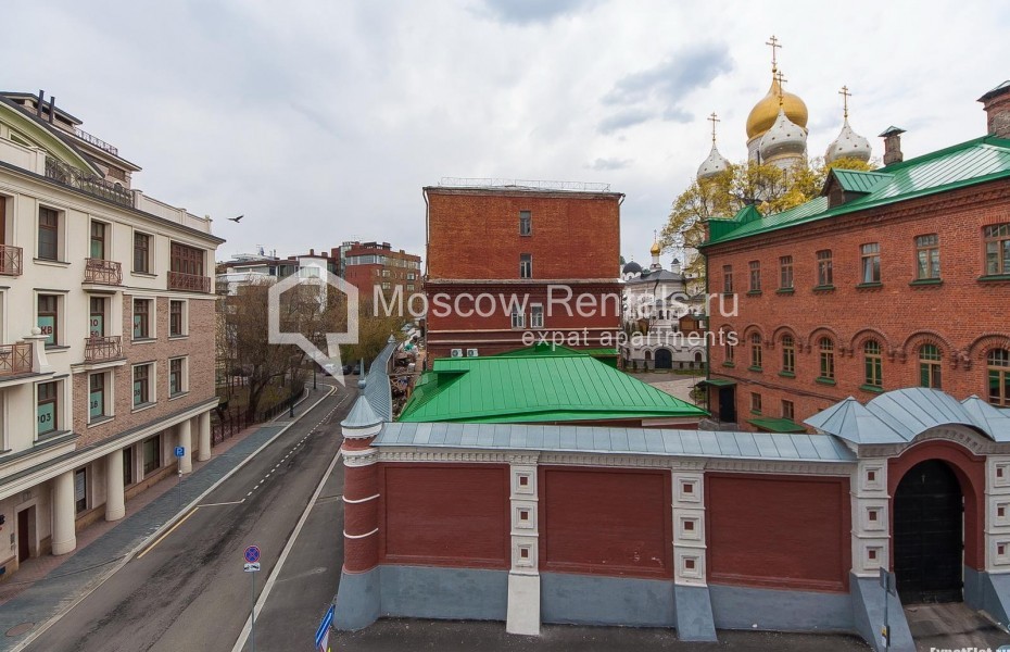 Photo #32 5-room (4 BR) apartment for <a href="http://moscow-rentals.ru/en/articles/long-term-rent" target="_blank">a long-term</a> rent
 in Russia, Moscow, Molochnyi lane, 4