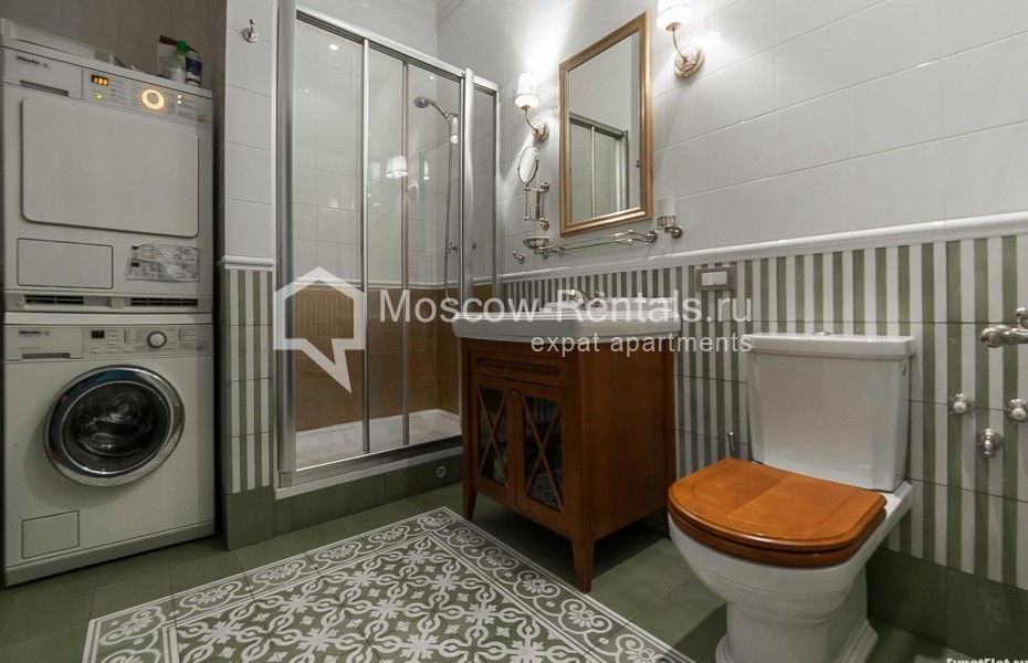 Photo #29 5-room (4 BR) apartment for <a href="http://moscow-rentals.ru/en/articles/long-term-rent" target="_blank">a long-term</a> rent
 in Russia, Moscow, Molochnyi lane, 4