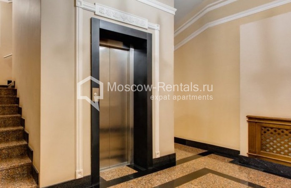Photo #20 5-room (4 BR) apartment for <a href="http://moscow-rentals.ru/en/articles/long-term-rent" target="_blank">a long-term</a> rent
 in Russia, Moscow, Mansurovskyi lane, 5