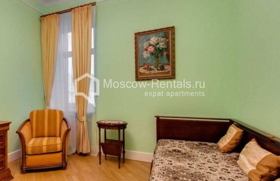 Photo #11 5-room (4 BR) apartment for <a href="http://moscow-rentals.ru/en/articles/long-term-rent" target="_blank">a long-term</a> rent
 in Russia, Moscow, Mansurovskyi lane, 5