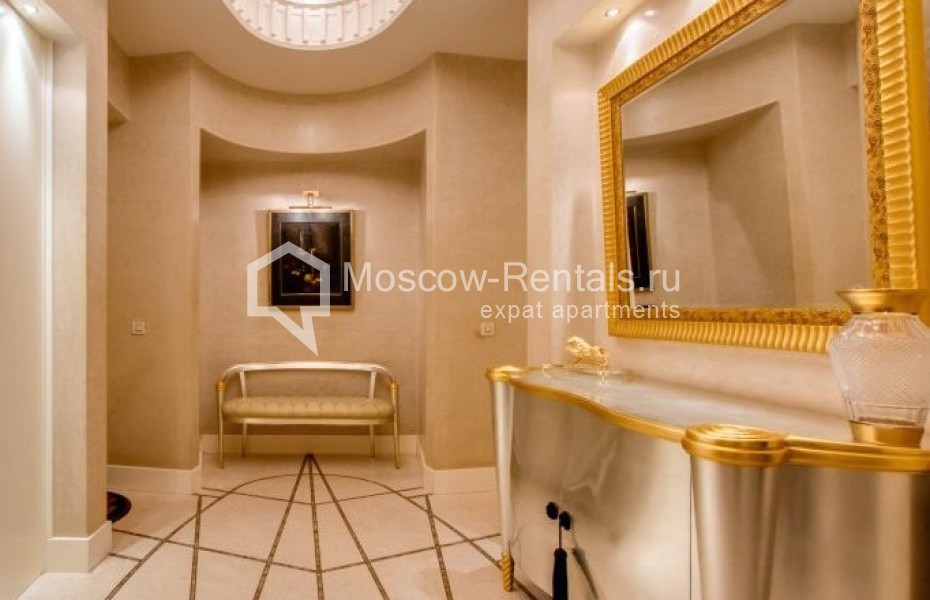 Photo #17 5-room (4 BR) apartment for <a href="http://moscow-rentals.ru/en/articles/long-term-rent" target="_blank">a long-term</a> rent
 in Russia, Moscow, Mansurovskyi lane, 5