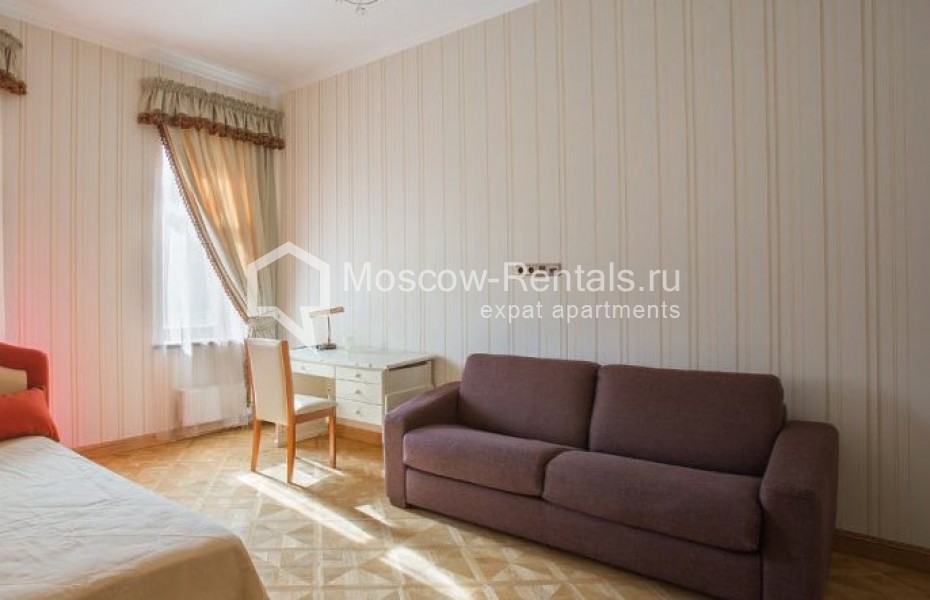 Photo #7 5-room (4 BR) apartment for <a href="http://moscow-rentals.ru/en/articles/long-term-rent" target="_blank">a long-term</a> rent
 in Russia, Moscow, Lavrushinskyi lane,11к1