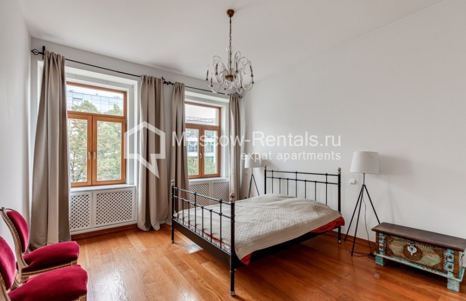 Photo #5 6-room (5 BR) apartment for <a href="http://moscow-rentals.ru/en/articles/long-term-rent" target="_blank">a long-term</a> rent
 in Russia, Moscow, Ostozhenka str, 7С1