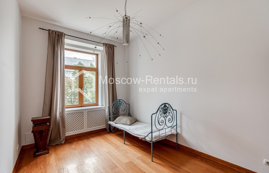 Photo #15 6-room (5 BR) apartment for <a href="http://moscow-rentals.ru/en/articles/long-term-rent" target="_blank">a long-term</a> rent
 in Russia, Moscow, Ostozhenka str, 7С1