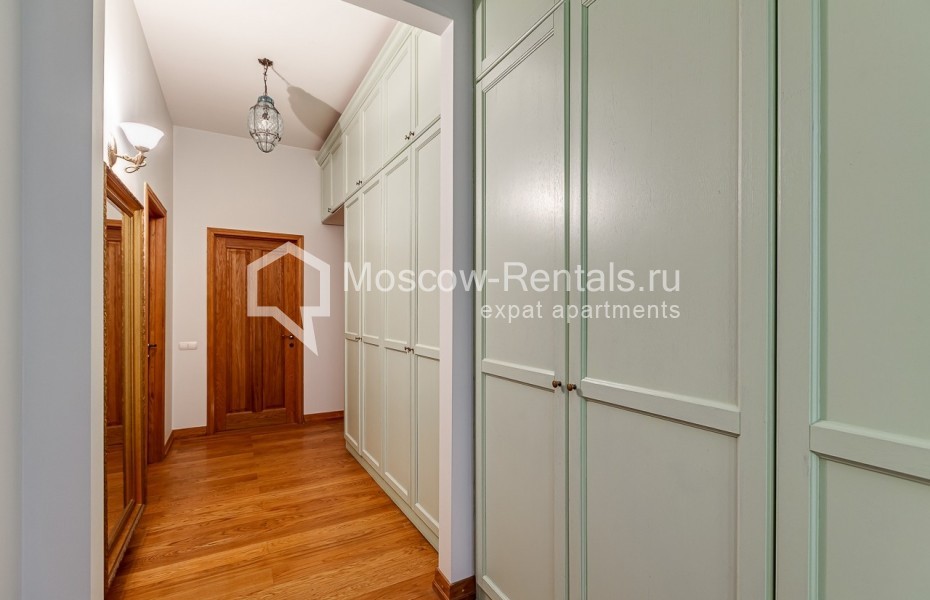 Photo #25 6-room (5 BR) apartment for <a href="http://moscow-rentals.ru/en/articles/long-term-rent" target="_blank">a long-term</a> rent
 in Russia, Moscow, Ostozhenka str, 7С1