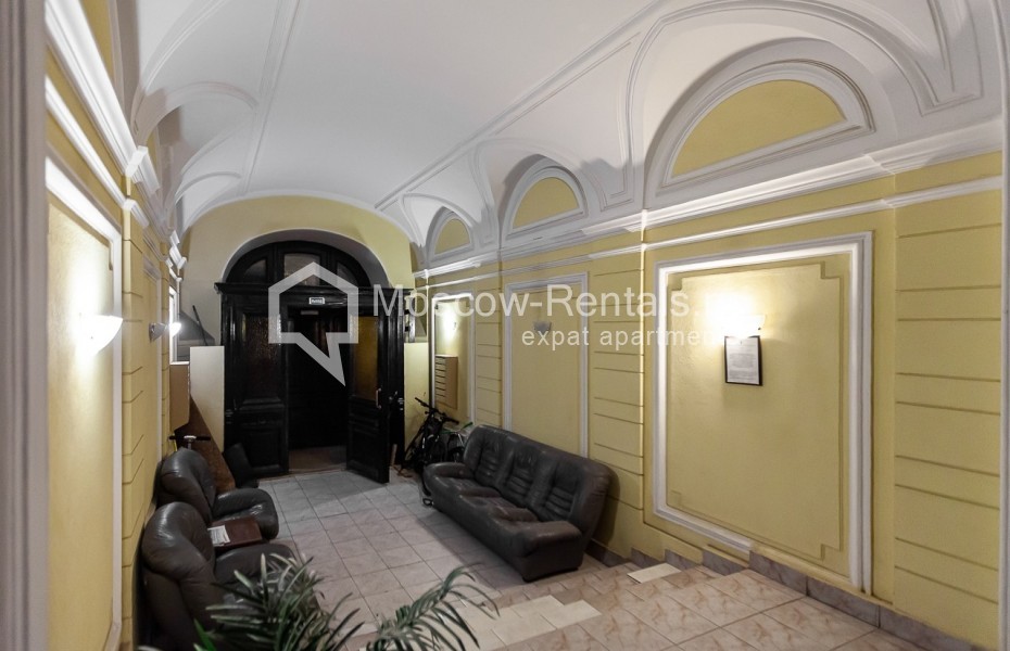 Photo #33 6-room (5 BR) apartment for <a href="http://moscow-rentals.ru/en/articles/long-term-rent" target="_blank">a long-term</a> rent
 in Russia, Moscow, Ostozhenka str, 7С1