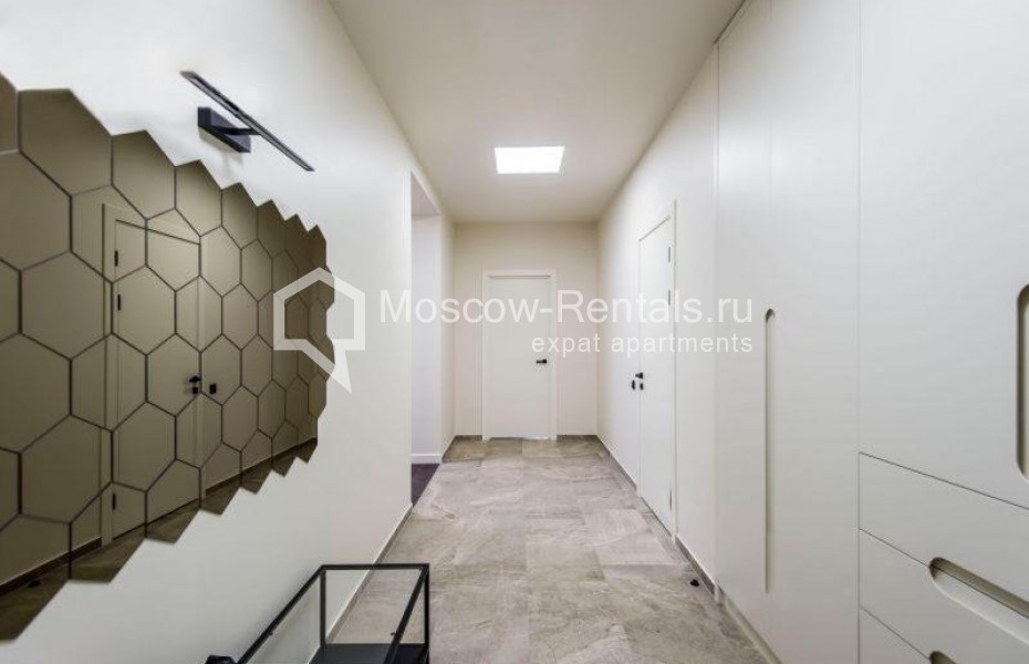 Photo #22 4-room (3 BR) apartment for <a href="http://moscow-rentals.ru/en/articles/long-term-rent" target="_blank">a long-term</a> rent
 in Russia, Moscow, Spiridonovka str, 18