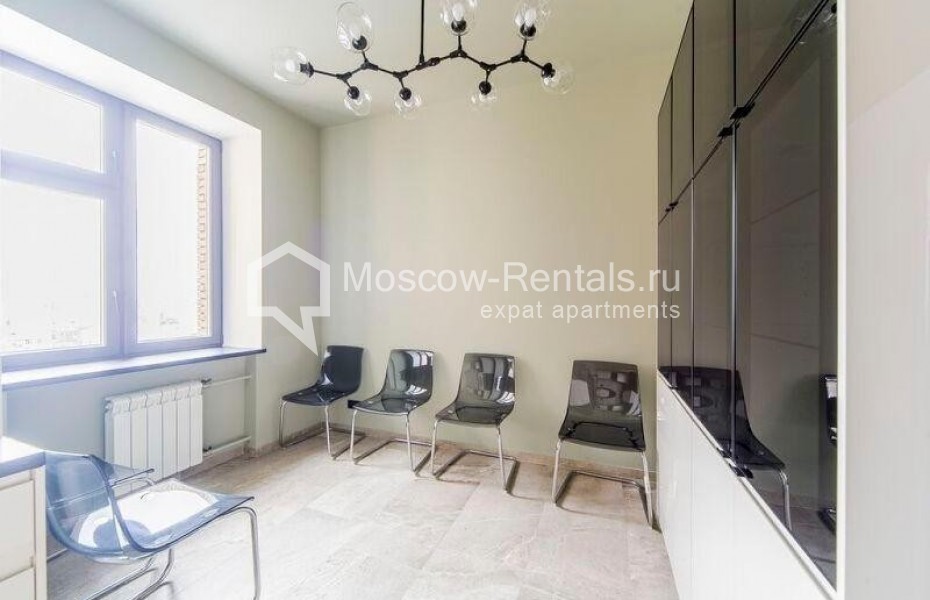 Photo #4 4-room (3 BR) apartment for <a href="http://moscow-rentals.ru/en/articles/long-term-rent" target="_blank">a long-term</a> rent
 in Russia, Moscow, Spiridonovka str, 18