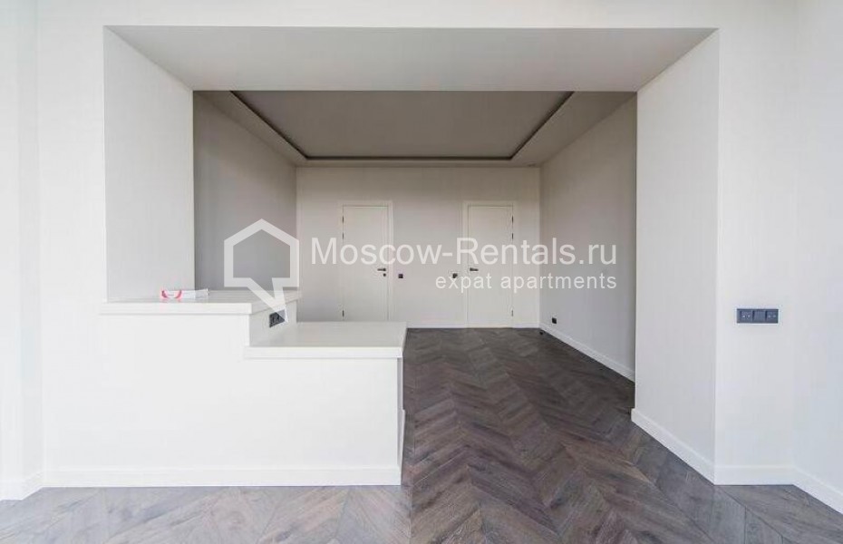 Photo #10 4-room (3 BR) apartment for <a href="http://moscow-rentals.ru/en/articles/long-term-rent" target="_blank">a long-term</a> rent
 in Russia, Moscow, Spiridonovka str, 18