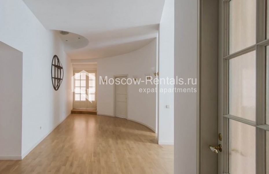 Photo #2 5-room (4 BR) apartment for <a href="http://moscow-rentals.ru/en/articles/long-term-rent" target="_blank">a long-term</a> rent
 in Russia, Moscow, B. Afanasievskyi lane, 41