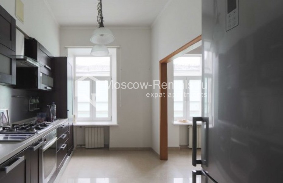 Photo #2 6-room (5 BR) apartment for <a href="http://moscow-rentals.ru/en/articles/long-term-rent" target="_blank">a long-term</a> rent
 in Russia, Moscow, Malaya Molchanovka str, 6