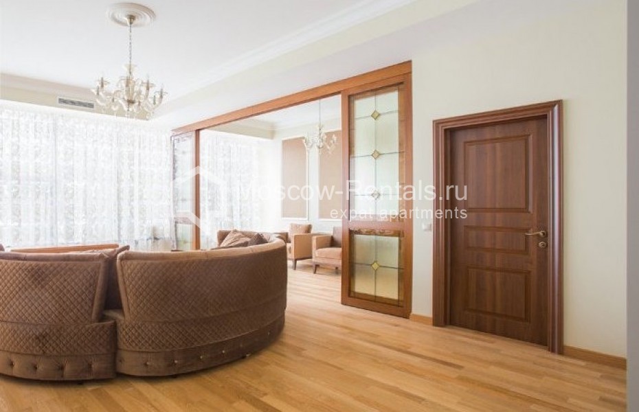 Photo #1 5-room (4 BR) apartment for <a href="http://moscow-rentals.ru/en/articles/long-term-rent" target="_blank">a long-term</a> rent
 in Russia, Moscow, Eropkinskyi lane, 16/23