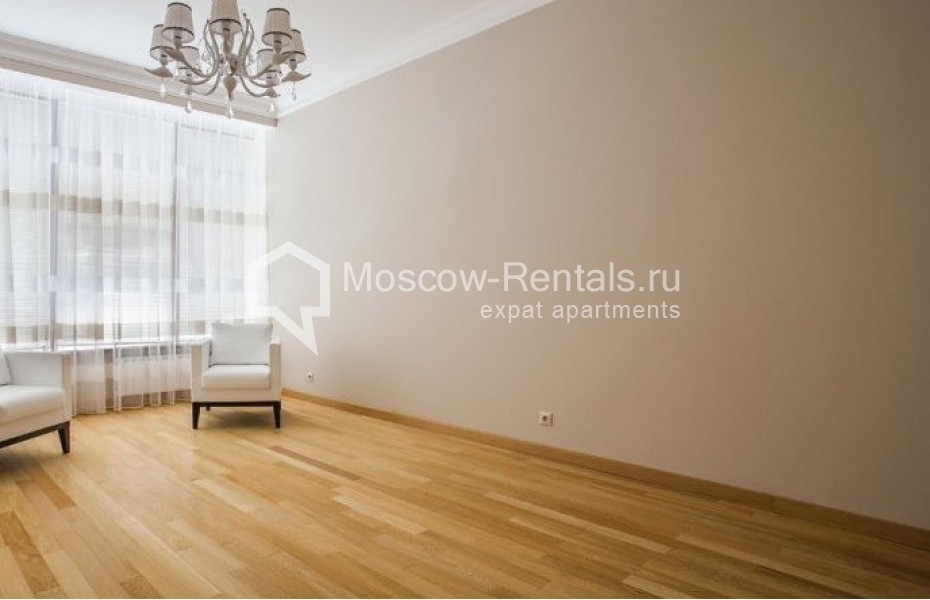 Photo #5 5-room (4 BR) apartment for <a href="http://moscow-rentals.ru/en/articles/long-term-rent" target="_blank">a long-term</a> rent
 in Russia, Moscow, Eropkinskyi lane, 16/23