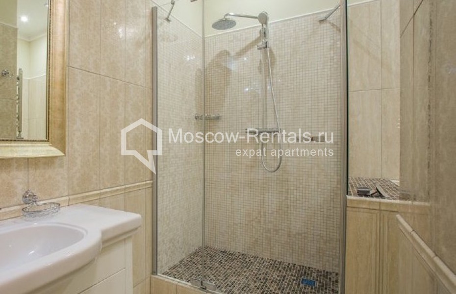 Photo #10 5-room (4 BR) apartment for <a href="http://moscow-rentals.ru/en/articles/long-term-rent" target="_blank">a long-term</a> rent
 in Russia, Moscow, Eropkinskyi lane, 16/23