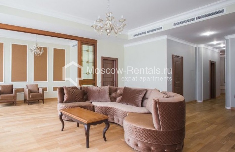 Photo #2 5-room (4 BR) apartment for <a href="http://moscow-rentals.ru/en/articles/long-term-rent" target="_blank">a long-term</a> rent
 in Russia, Moscow, Eropkinskyi lane, 16/23