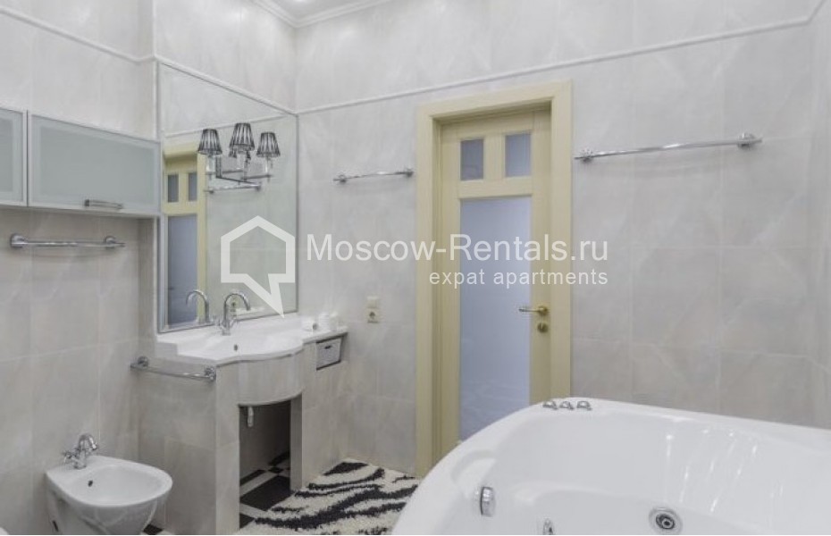 Photo #16 4-room (3 BR) apartment for <a href="http://moscow-rentals.ru/en/articles/long-term-rent" target="_blank">a long-term</a> rent
 in Russia, Moscow, 1st Tverskoi-Yamskoi lane, 11