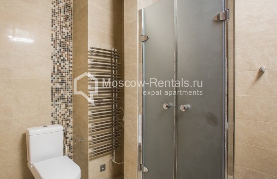 Photo #13 5-room (4 BR) apartment for <a href="http://moscow-rentals.ru/en/articles/long-term-rent" target="_blank">a long-term</a> rent
 in Russia, Moscow, 1st Zachatievskyi lane, 5