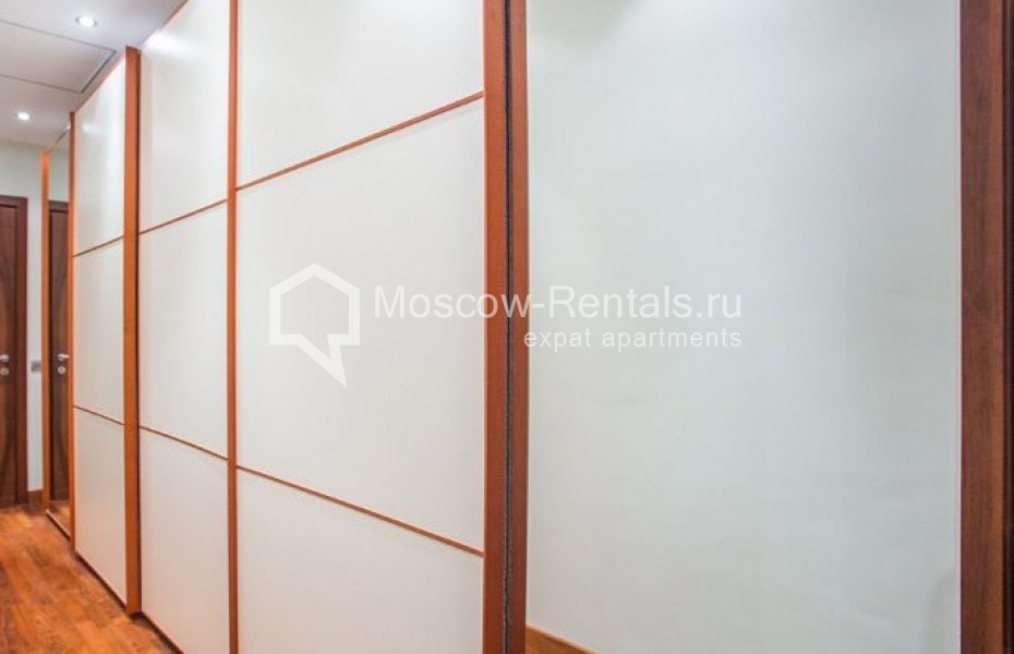 Photo #16 5-room (4 BR) apartment for <a href="http://moscow-rentals.ru/en/articles/long-term-rent" target="_blank">a long-term</a> rent
 in Russia, Moscow, 1st Zachatievskyi lane, 5