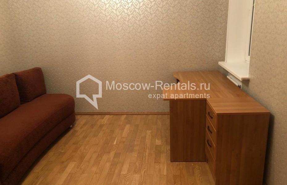 Photo #6 3-room (2 BR) apartment for <a href="http://moscow-rentals.ru/en/articles/long-term-rent" target="_blank">a long-term</a> rent
 in Russia, Moscow, Lobachevskogo str, 52К1