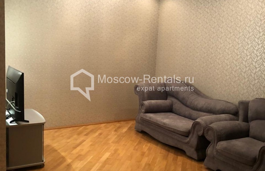 Photo #2 3-room (2 BR) apartment for <a href="http://moscow-rentals.ru/en/articles/long-term-rent" target="_blank">a long-term</a> rent
 in Russia, Moscow, Lobachevskogo str, 52К1