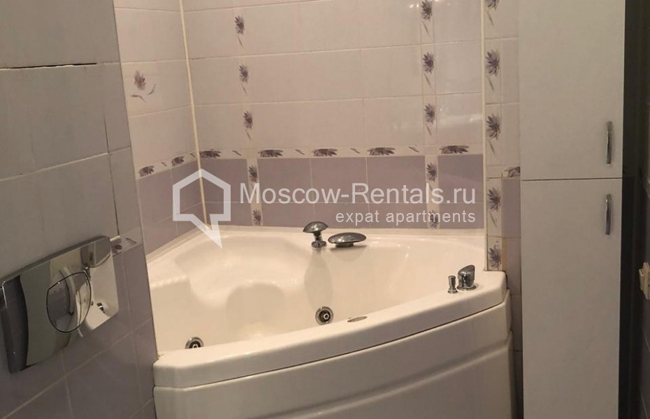 Photo #11 3-room (2 BR) apartment for <a href="http://moscow-rentals.ru/en/articles/long-term-rent" target="_blank">a long-term</a> rent
 in Russia, Moscow, Lobachevskogo str, 52К1
