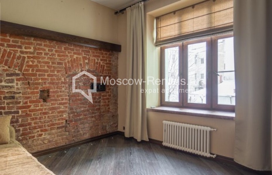 Photo #15 4-room (3 BR) apartment for <a href="http://moscow-rentals.ru/en/articles/long-term-rent" target="_blank">a long-term</a> rent
 in Russia, Moscow, Sverchkov lane, 10