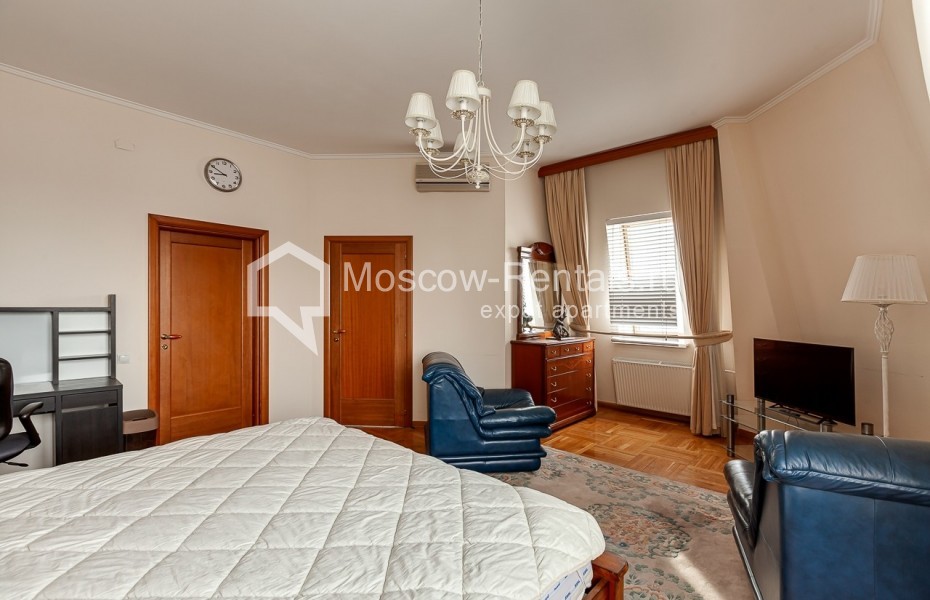 Photo #14 4-room (3 BR) apartment for <a href="http://moscow-rentals.ru/en/articles/long-term-rent" target="_blank">a long-term</a> rent
 in Russia, Moscow, Gilyarovskogo str, 4К1