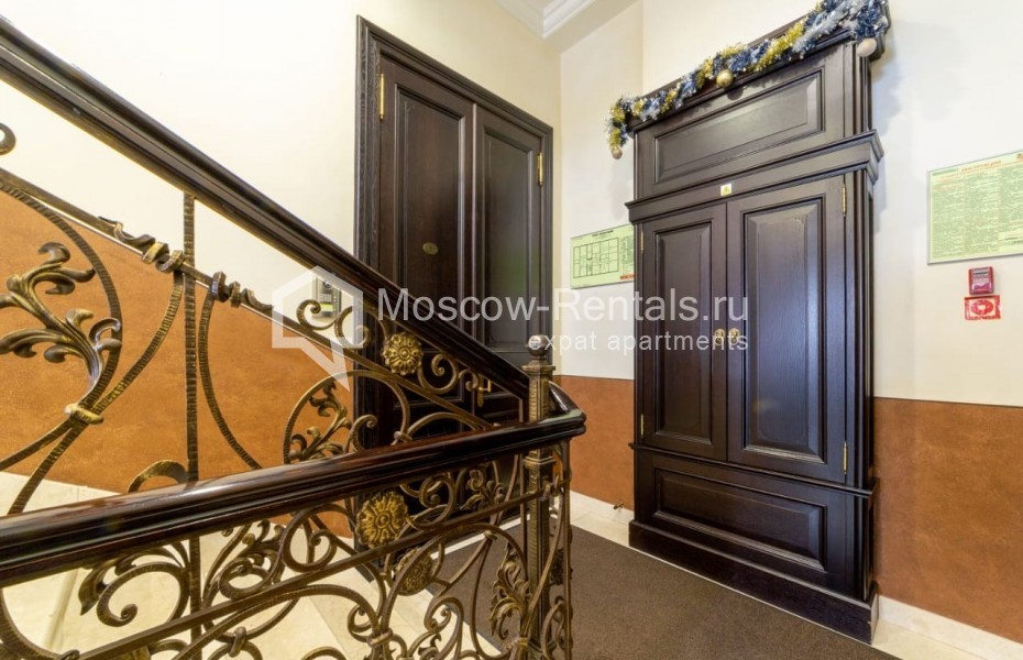 Photo #24 3-room (2 BR) apartment for <a href="http://moscow-rentals.ru/en/articles/long-term-rent" target="_blank">a long-term</a> rent
 in Russia, Moscow, Stoleshnikov lane, 9С3