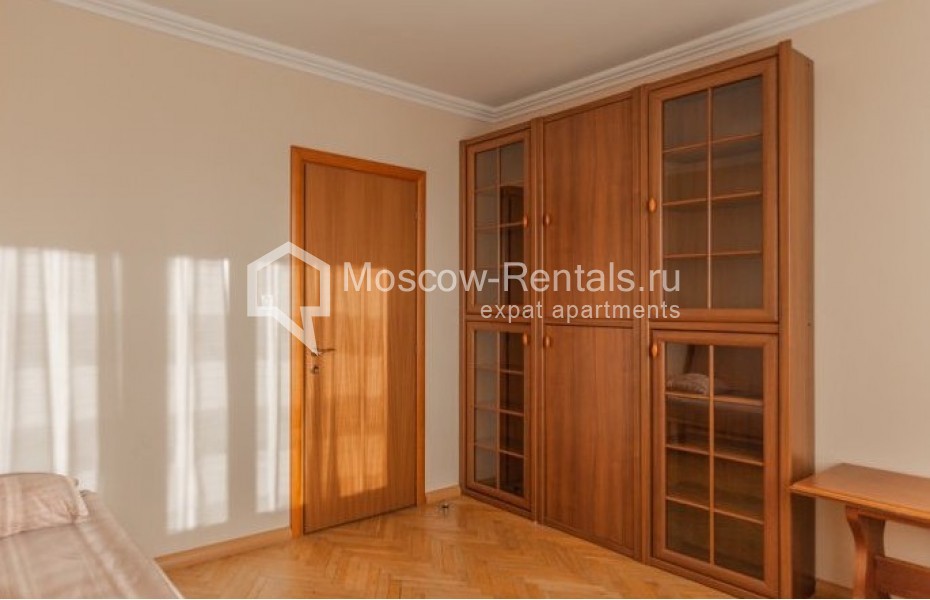 Photo #17 4-room (3 BR) apartment for <a href="http://moscow-rentals.ru/en/articles/long-term-rent" target="_blank">a long-term</a> rent
 in Russia, Moscow, Protopopovskyi lane, 6