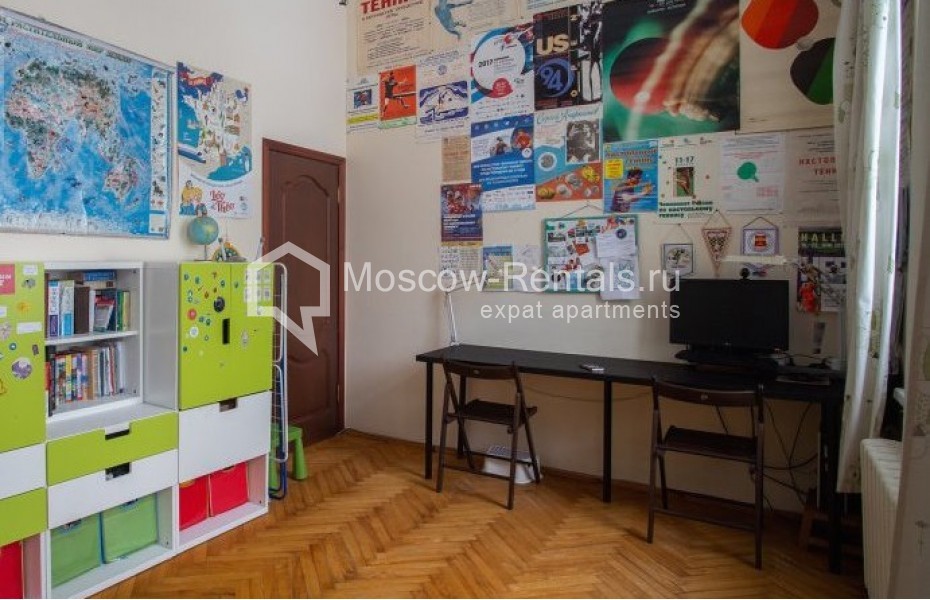 Photo #8 4-room (3 BR) apartment for <a href="http://moscow-rentals.ru/en/articles/long-term-rent" target="_blank">a long-term</a> rent
 in Russia, Moscow, Pokrovka str, 44