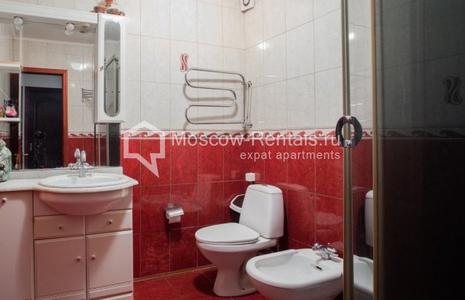 Photo #11 4-room (3 BR) apartment for <a href="http://moscow-rentals.ru/en/articles/long-term-rent" target="_blank">a long-term</a> rent
 in Russia, Moscow, Pokrovka str, 44