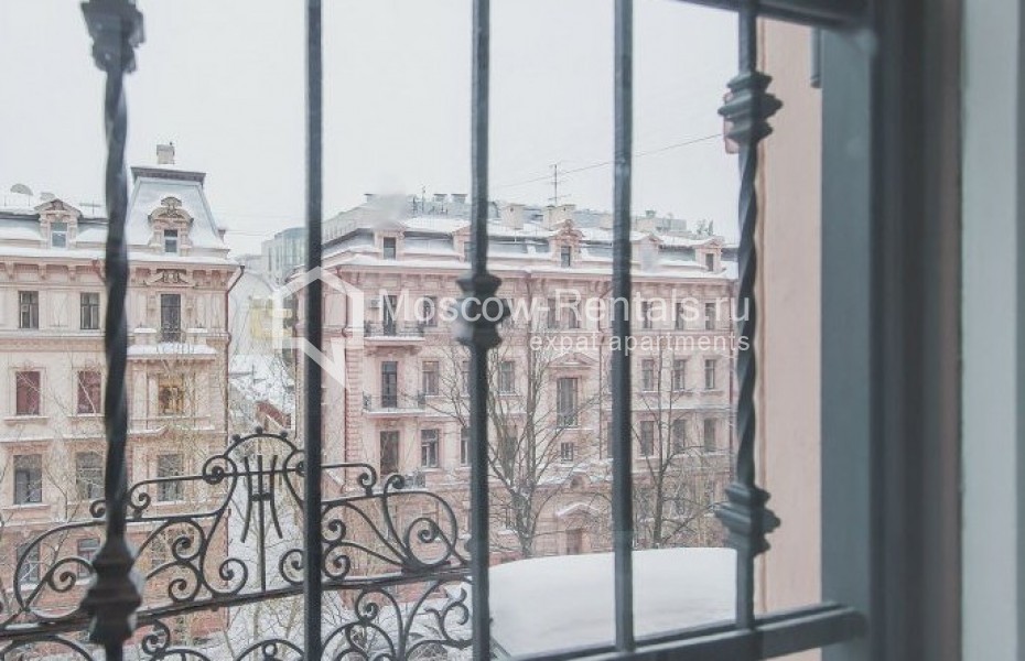 Photo #11 4-room (3 BR) apartment for <a href="http://moscow-rentals.ru/en/articles/long-term-rent" target="_blank">a long-term</a> rent
 in Russia, Moscow, Romanov lane, 3С7
