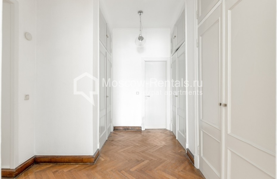 Photo #12 4-room (3 BR) apartment for <a href="http://moscow-rentals.ru/en/articles/long-term-rent" target="_blank">a long-term</a> rent
 in Russia, Moscow, Tverskaya str, 8К2