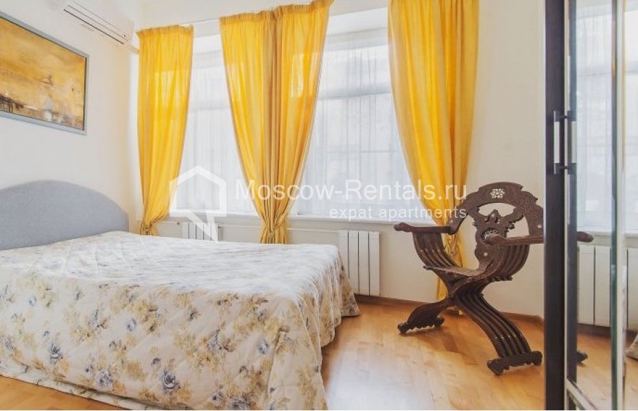 Photo #7 3-room (2 BR) apartment for <a href="http://moscow-rentals.ru/en/articles/long-term-rent" target="_blank">a long-term</a> rent
 in Russia, Moscow, Lukov lane, 4