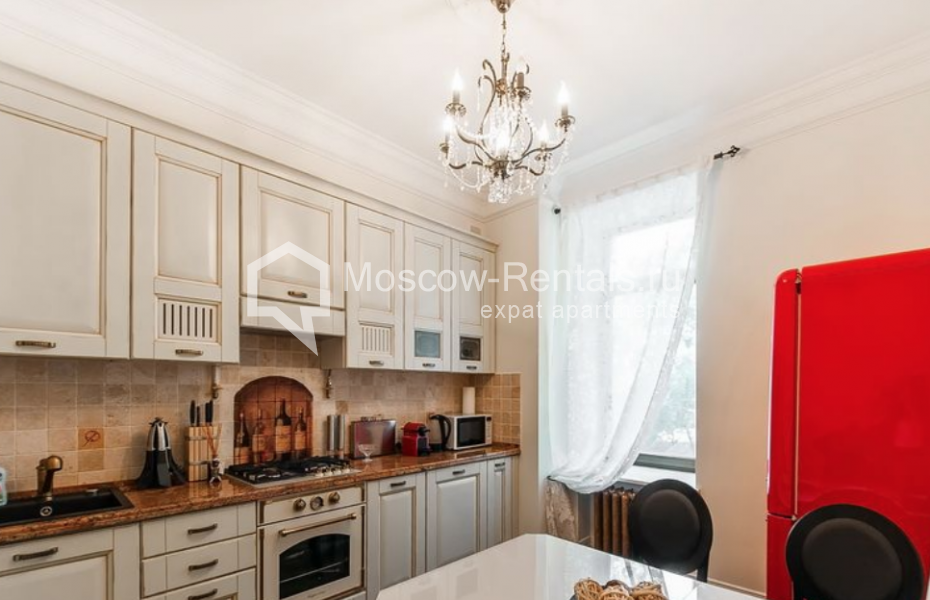 Photo #5 2-room (1 BR) apartment for <a href="http://moscow-rentals.ru/en/articles/long-term-rent" target="_blank">a long-term</a> rent
 in Russia, Moscow, Goncharnaya str, 3С3