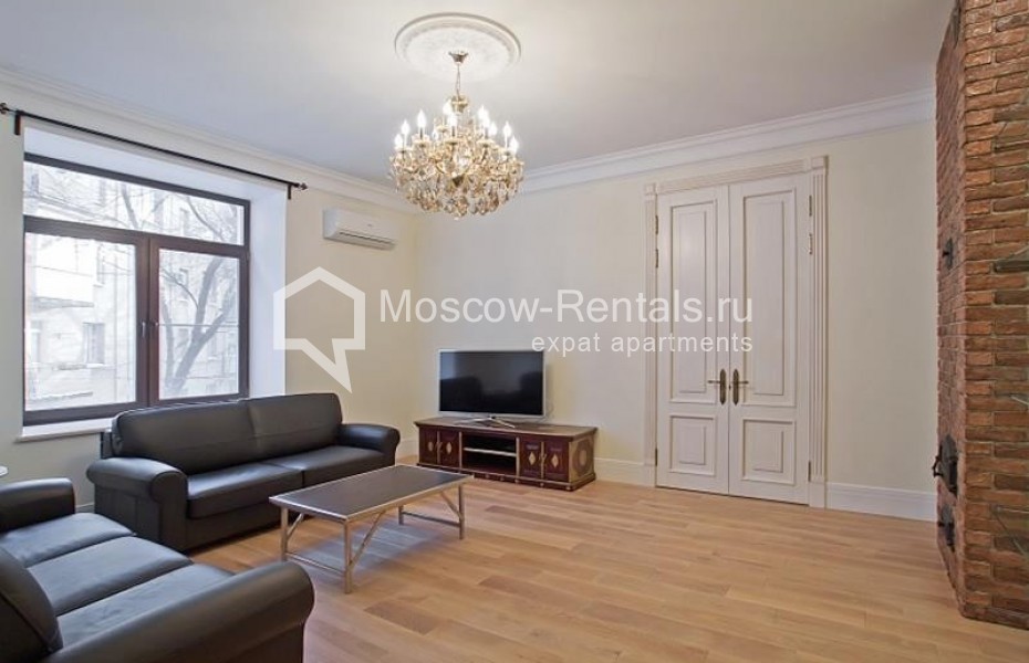 Photo #3 2-room (1 BR) apartment for <a href="http://moscow-rentals.ru/en/articles/long-term-rent" target="_blank">a long-term</a> rent
 in Russia, Moscow, Goncharnaya str, 3С3