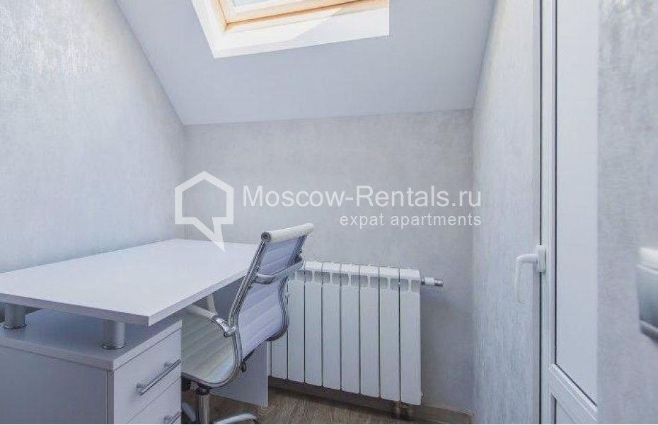 Photo #12 3-room (2 BR) apartment for <a href="http://moscow-rentals.ru/en/articles/long-term-rent" target="_blank">a long-term</a> rent
 in Russia, Moscow, Arbat str, 15/43