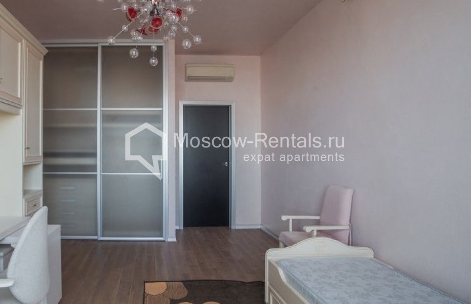 Photo #11 4-room (3 BR) apartment for <a href="http://moscow-rentals.ru/en/articles/long-term-rent" target="_blank">a long-term</a> rent
 in Russia, Moscow, Chapaevskyi lane, 3