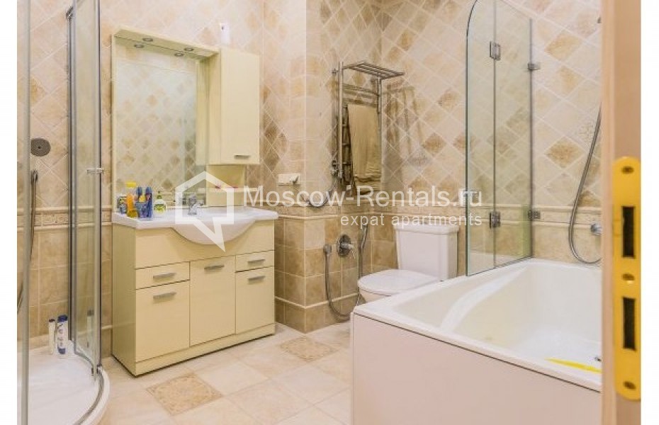 Photo #11 4-room (3 BR) apartment for <a href="http://moscow-rentals.ru/en/articles/long-term-rent" target="_blank">a long-term</a> rent
 in Russia, Moscow, Gruzinskaya str, 69