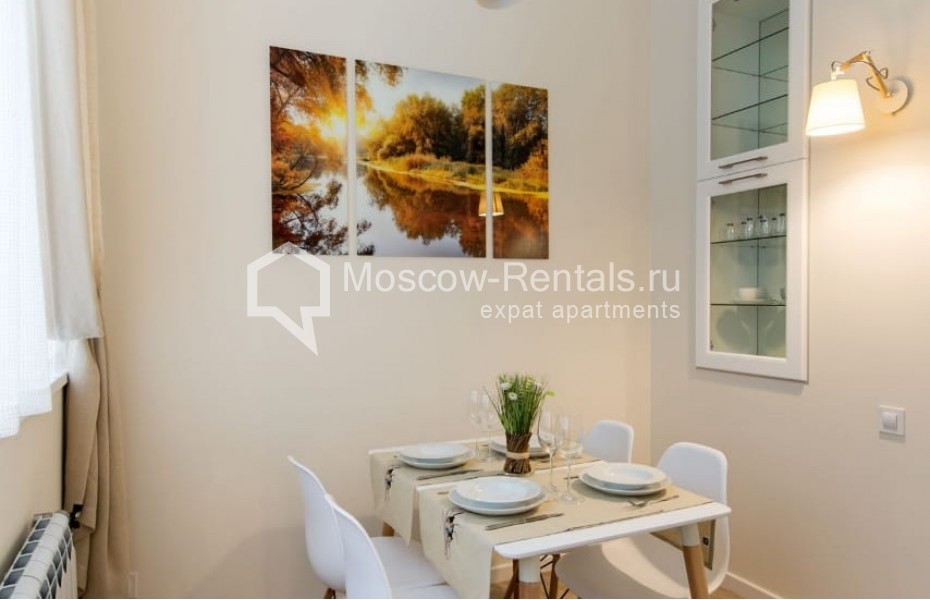 Photo #5 2-room (1 BR) apartment for <a href="http://moscow-rentals.ru/en/articles/long-term-rent" target="_blank">a long-term</a> rent
 in Russia, Moscow, Potapovskyi lane, 10