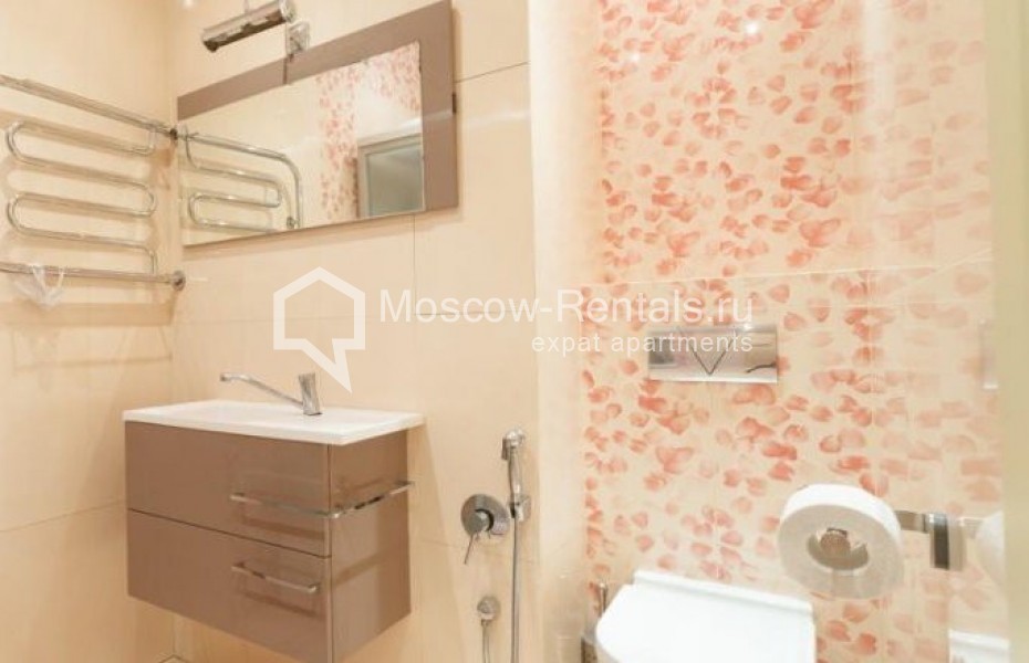 Photo #13 4-room (3 BR) apartment for <a href="http://moscow-rentals.ru/en/articles/long-term-rent" target="_blank">a long-term</a> rent
 in Russia, Moscow, Akademika Tupoleva emb, 15