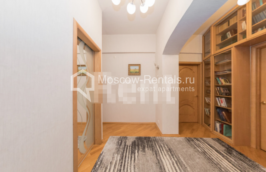 Photo #10 4-room (3 BR) apartment for <a href="http://moscow-rentals.ru/en/articles/long-term-rent" target="_blank">a long-term</a> rent
 in Russia, Moscow, Pleteshkovskyi lane, 7-9С1